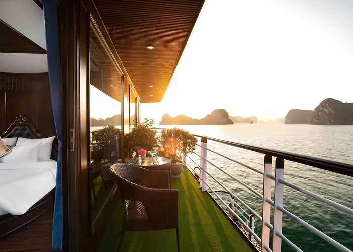Midori Preminum Cruise In Bay * Ha Long