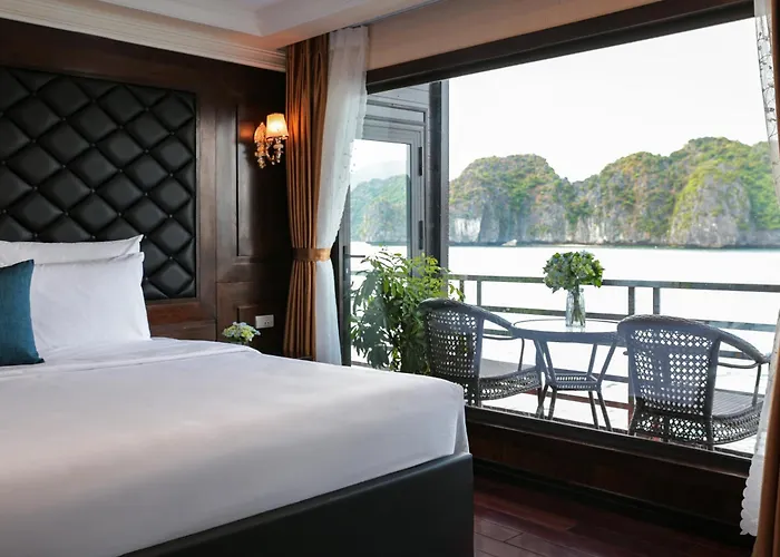 Midori Preminum Cruise In Bay * Ha Long